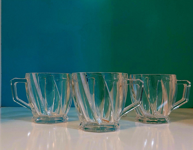 ست ۶ عددی فنجان شیشهای دستهدار اسکوئر (Square Glassware)